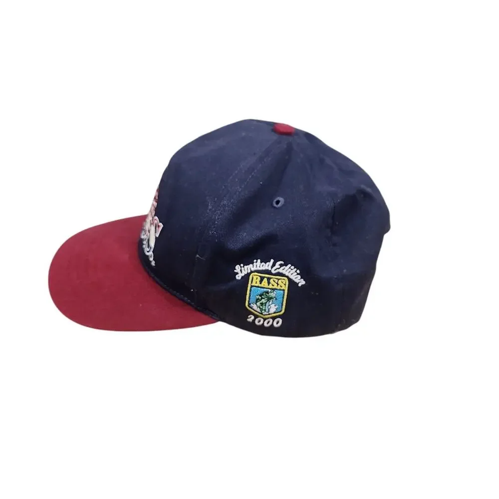 Vintage 2000 B.A.S.S. fishing hat